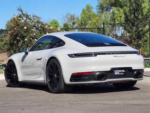 2024 Porsche 911 Carrera T