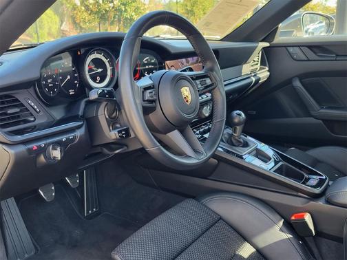 2024 Porsche 911 Carrera T