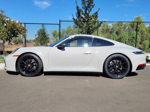 2024 Porsche 911 Carrera T