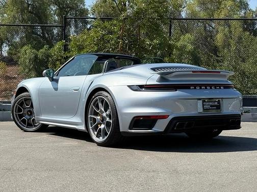 2022 Porsche 911 Turbo S
