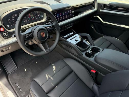 2026 Porsche Cayenne Cayenne