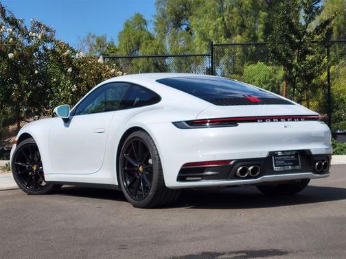 2020 Porsche 911 Carrera S