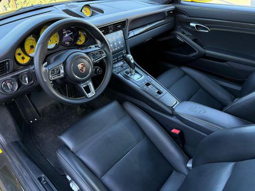 2019 Porsche 911 Turbo