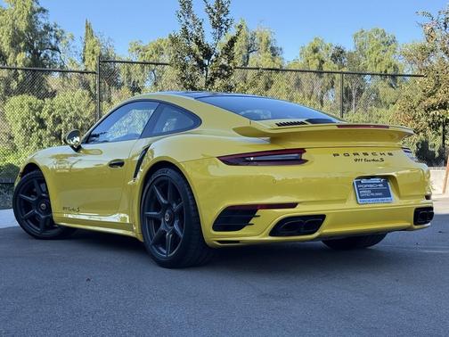 2019 Porsche 911 Turbo