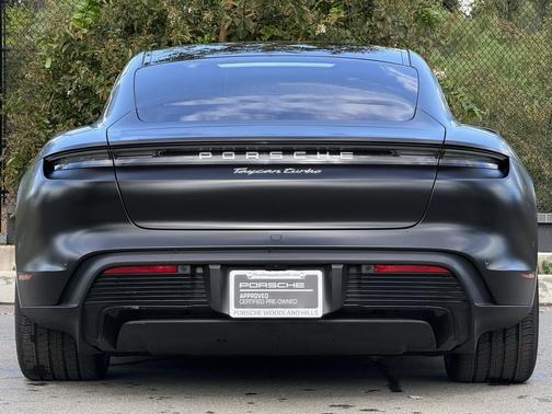 2023 Porsche Taycan Turbo