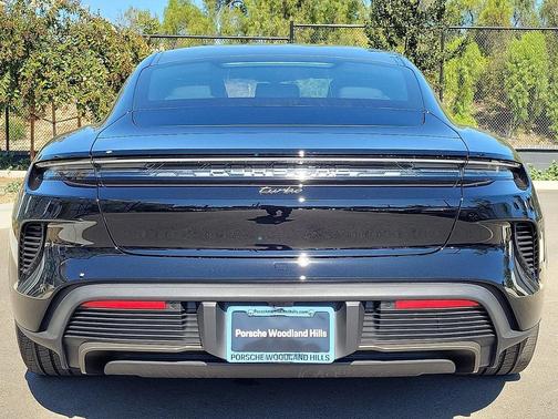 2026 Porsche Taycan Turbo