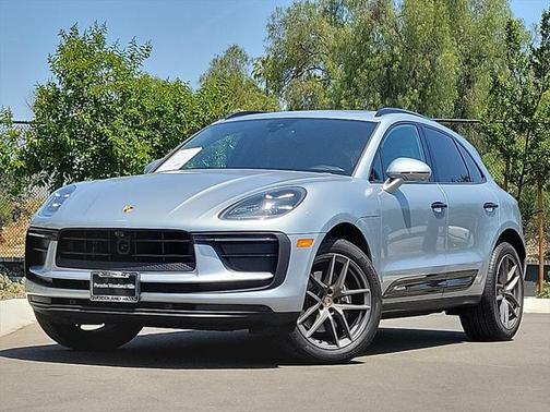 2024 Porsche Macan Base