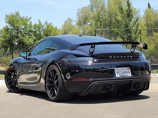 2020 Porsche 718 Cayman GT4