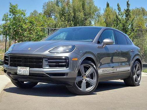 2024 Porsche Cayenne Base (Tiptronic)
