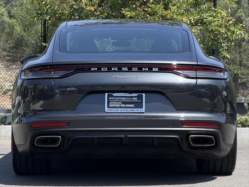 2021 Porsche Panamera Base (PDK)