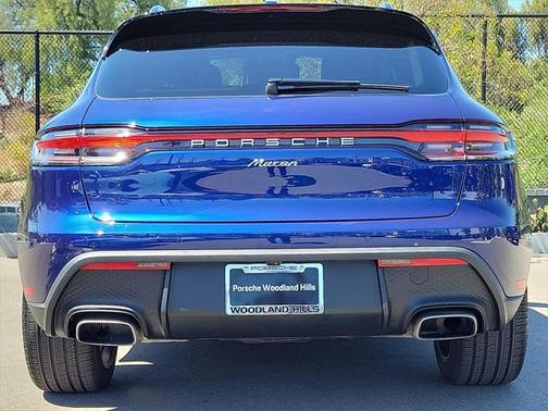 2024 Porsche Macan Base