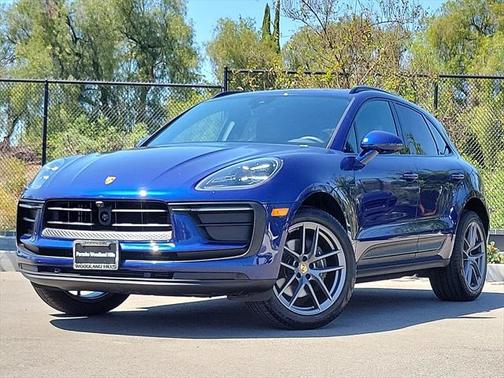 2024 Porsche Macan Base