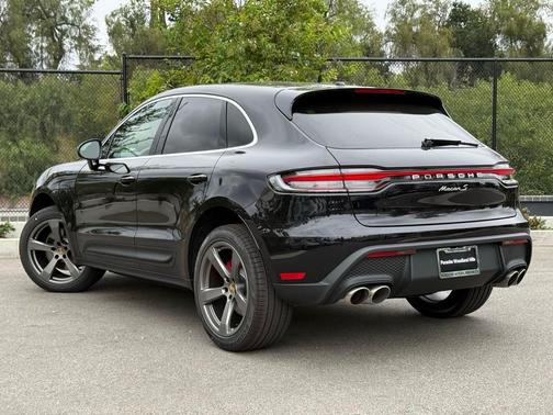 2026 Porsche Macan Macan S