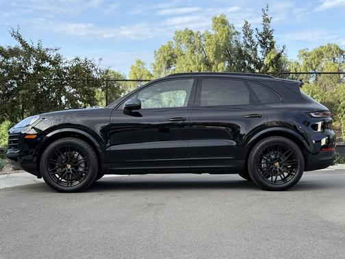 2024 Porsche Cayenne Cayenne