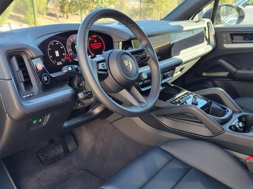 2025 Porsche Cayenne Cayenne