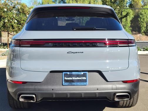 2025 Porsche Cayenne Cayenne