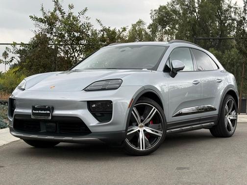 2025 Porsche Macan 4S