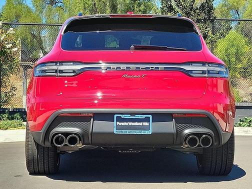 2025 Porsche Macan T