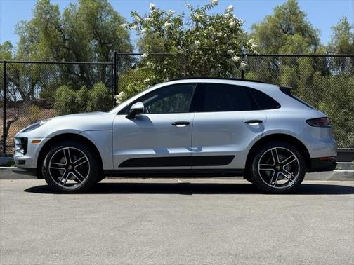 2020 Porsche Macan Base