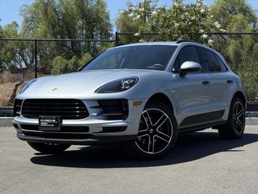 2020 Porsche Macan Base