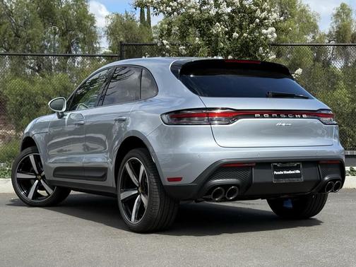 2026 Porsche Macan Loaner