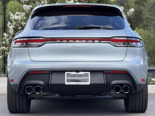 2026 Porsche Macan Loaner