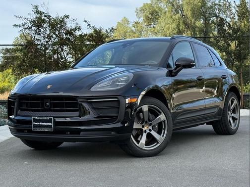 2025 Porsche Macan T
