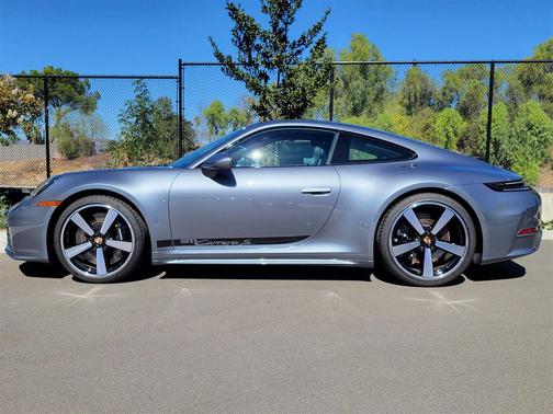 2025 Porsche 911 Carrera S