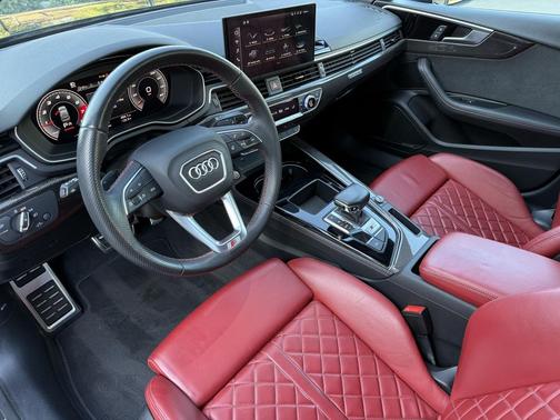 2022 Audi S5 Premium Plus TFSI quattro Tiptronic