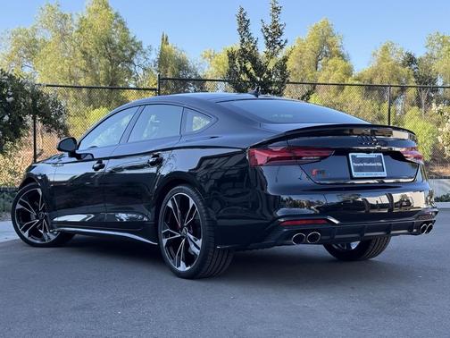 2022 Audi S5 Premium Plus TFSI quattro Tiptronic