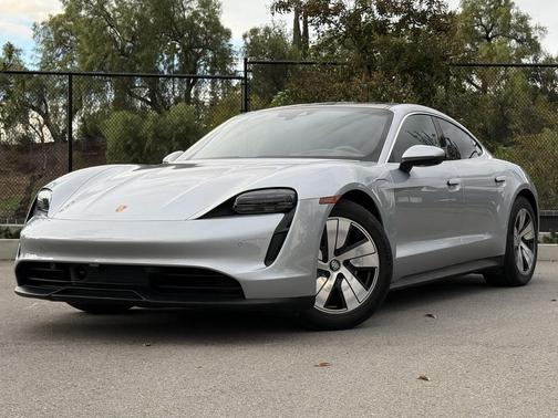 2022 Porsche Taycan Base (A2)