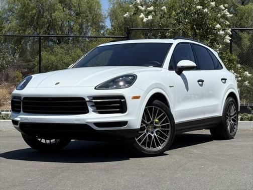 2022 Porsche Cayenne E-Hybrid S