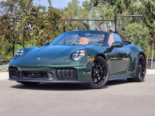 2026 Porsche 911 Carrera GTS