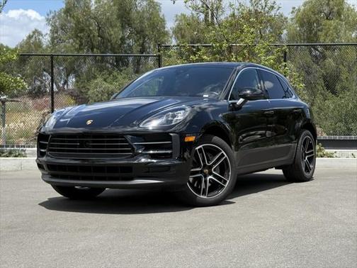 2021 Porsche Macan Base