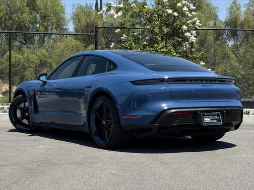 2022 Porsche Taycan Base (A2)