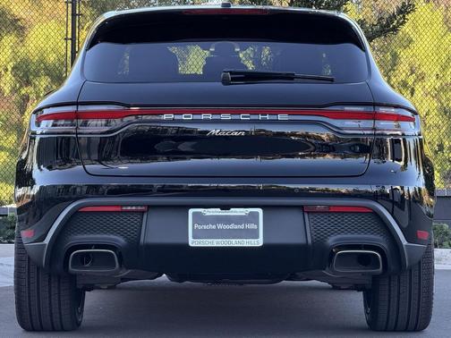 2025 Porsche Macan 