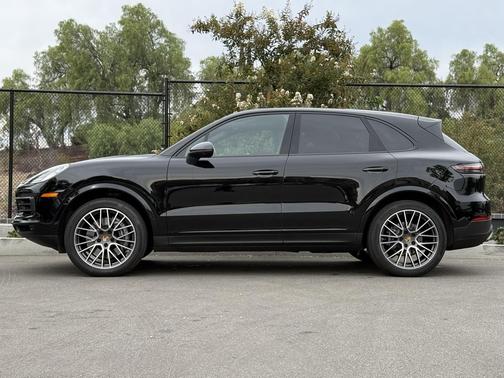 2021 Porsche Cayenne Cayenne