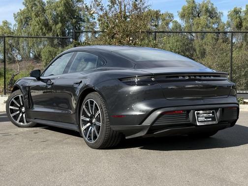 2023 Porsche Taycan Base (A2)