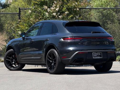 Grey 2024 Porsche Macan Macan
