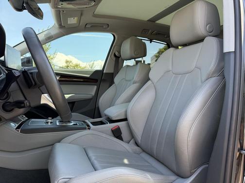 2019 Audi Q5 2.0T Prestige
