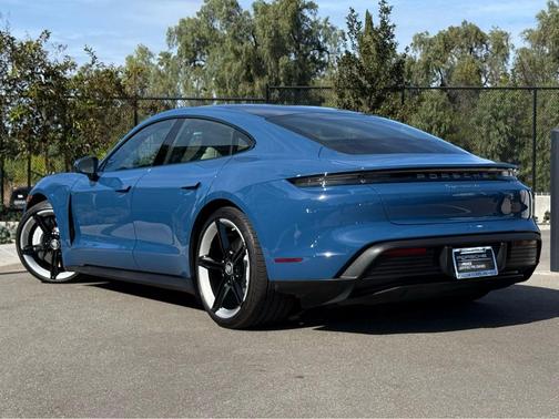 2024 Porsche Taycan 4S