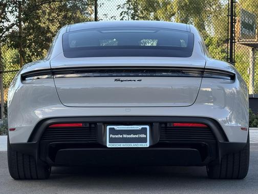 2026 Porsche Taycan 4