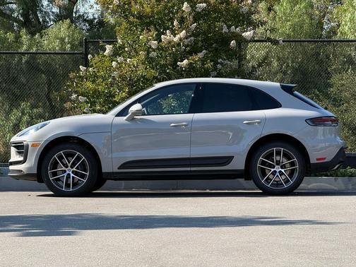 Chalk 2026 Porsche Macan Macan