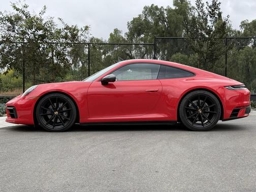 2023 Porsche 911 Carrera T