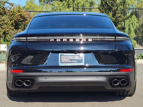 2024 Porsche Panamera Base (PDK)