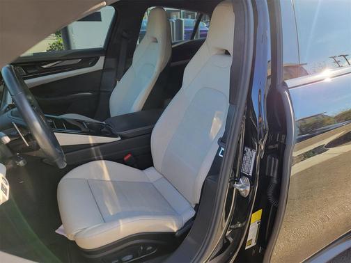 2024 Porsche Panamera Base (PDK)