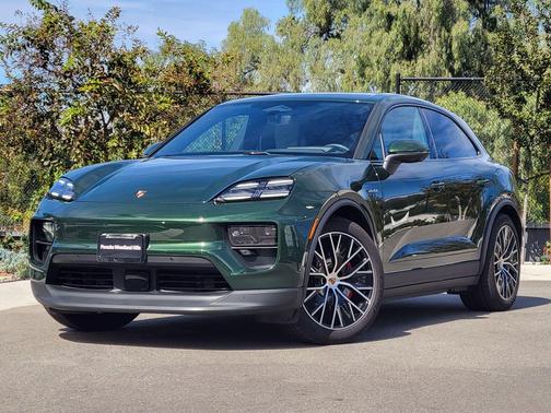2025 Porsche Macan 4S