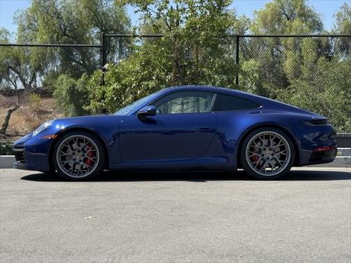 2020 Porsche 911 Carrera 4S