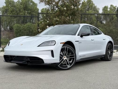2026 Porsche Taycan 