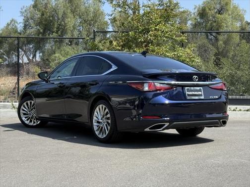 2022 Lexus ES 350 Luxury
